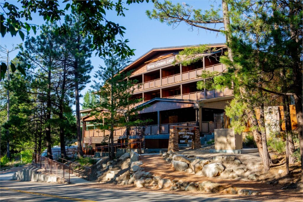 Mount Lemmon Lodge