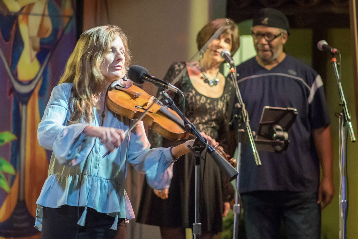 Heather Hardy to perform at Mount Lemmon Lodge