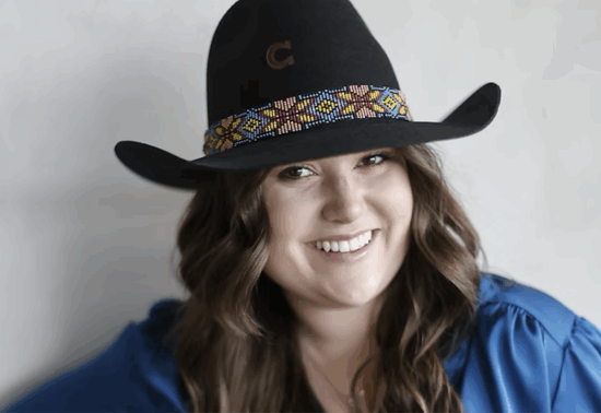 Keyleigh Mathews country singer to perform at Mount Lemmon Lodge
