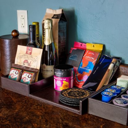 Mount Lemmon Lodge_Hearts Desire Suite_Mini Bar_Detail View_01