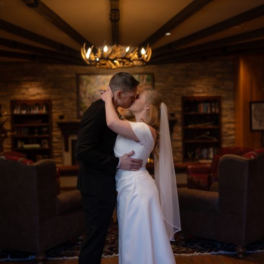 Inside the lodge for a Mount Lemmon Lodge first kiss